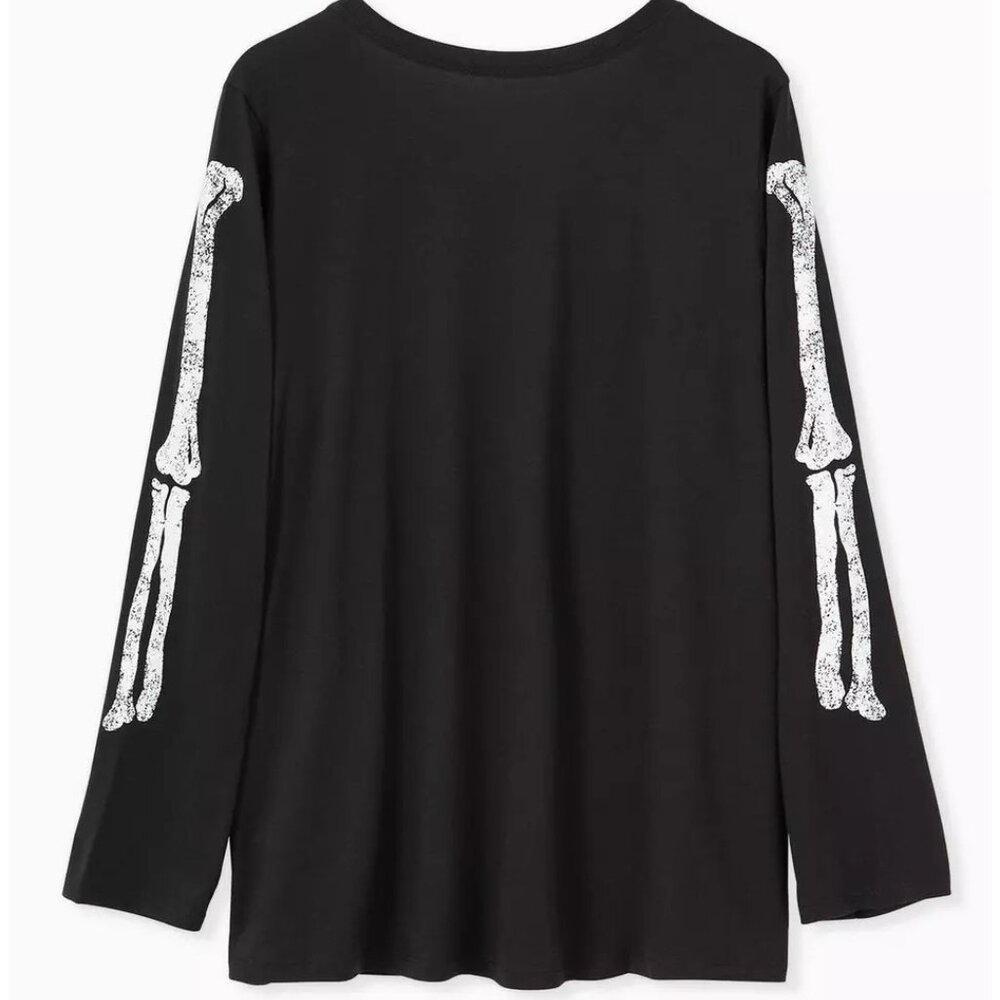 Torrid Skeleton Rib Cage Slim Fit Long Sleeve Tee  2x - Picture 2 of 2